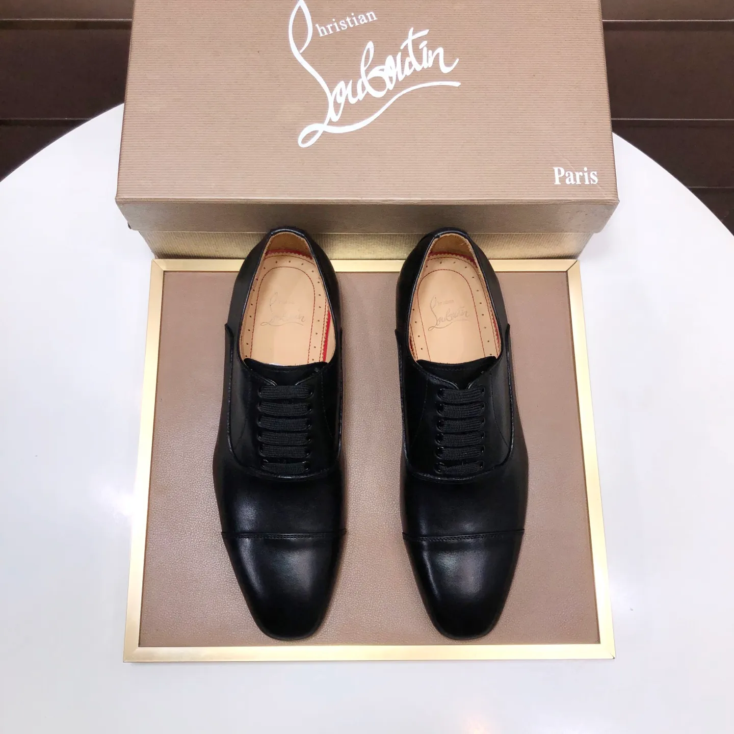 Men's shoes 💰620💰 [Chrstian Loubotin] Red-soled shoes 💋Original mold opening, the highest version on the market, purely handmade ❗️Imported rivets, imported high-end diamonds ➕The upper is made of imported cowhide, and the first layer of water-dyed cowhide lining! Original EU high-gloss outsole.38-44